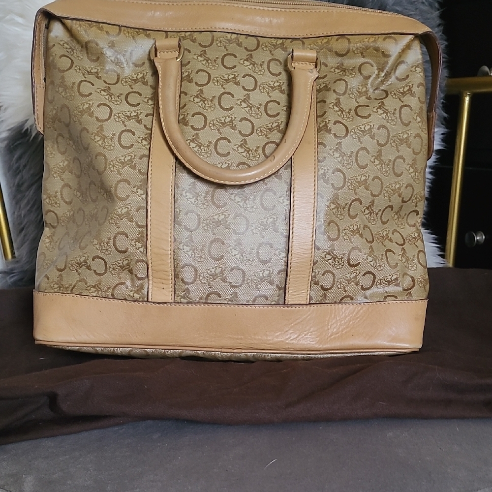Elegant  Vintage CelineTan Tote Bag with Textured Design and Spacious Interior